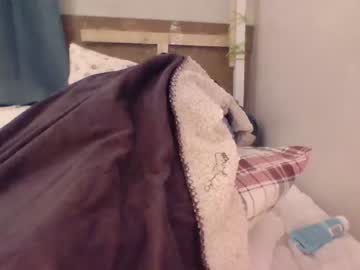 Cam for yourbatbaby