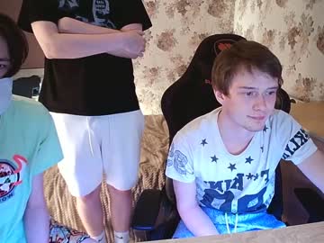 Cam for trio_friends