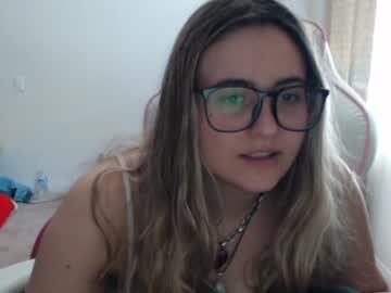 Cam for kinkycutiefun