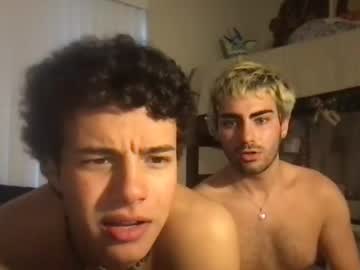 Cam for tworoommates