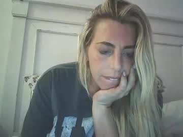 Cam for michellee_michaels