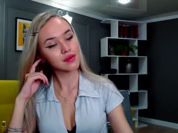 Cam for emily_bestt