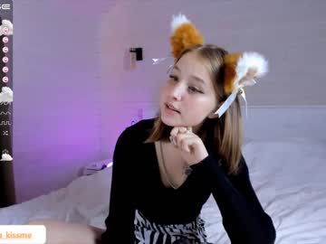 Cam for monikabloomm