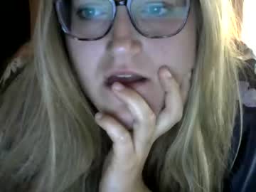 Cam for sexynerd_gal