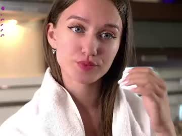 Cam for lovvmenow