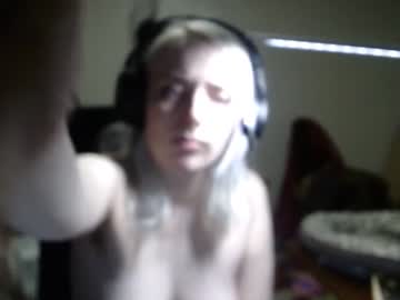 Cam for lovelyluna666