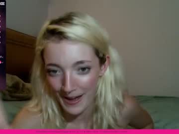 Cam for awkwardstripper