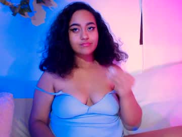 Cam for rossyann