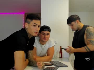 Cam for axel_villa