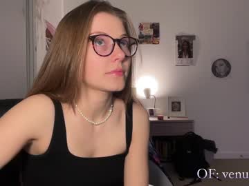 Cam for venusenvyx