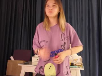 Cam for i_was_made_for_lovin