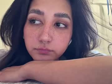 Cam for tawnyamartinek