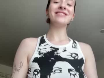 Cam for ccrystalluna