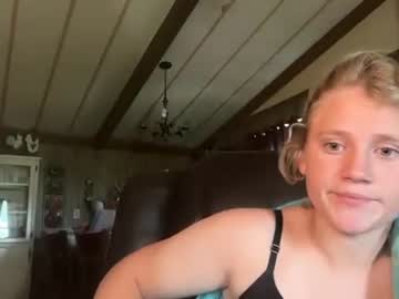 Cam for kayleighashford