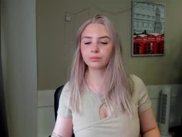 Cam for sherry__cheerry