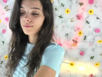 Cam for babyaylin
