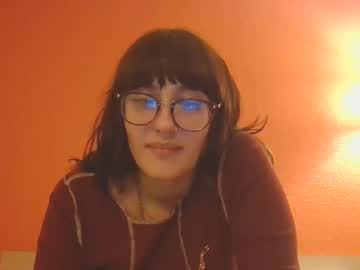 Cam for riskyb123