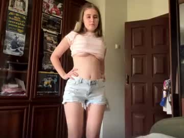 Cam for krystlebibian
